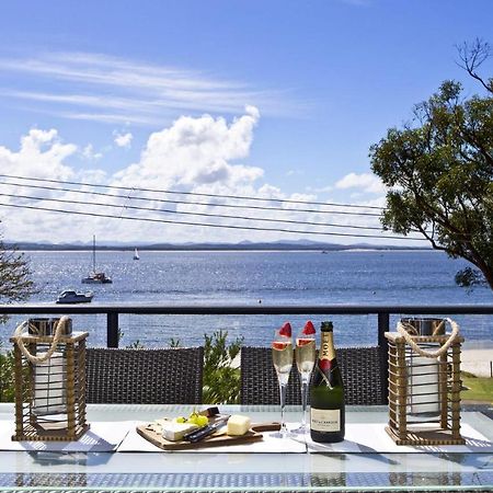 Dutchie's Dream - Glorious Views And Opposite Dutchies Beach Nelson Bay Exterior foto